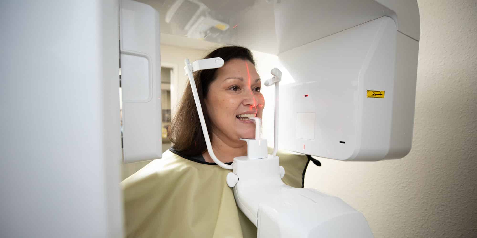 tina in cbct scanner for digital scan